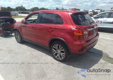 2018 Mitsubishi Outlander Sport 2.0 Es z USA, uszkodzony, nr VIN JA4AP3AUXJZ006981